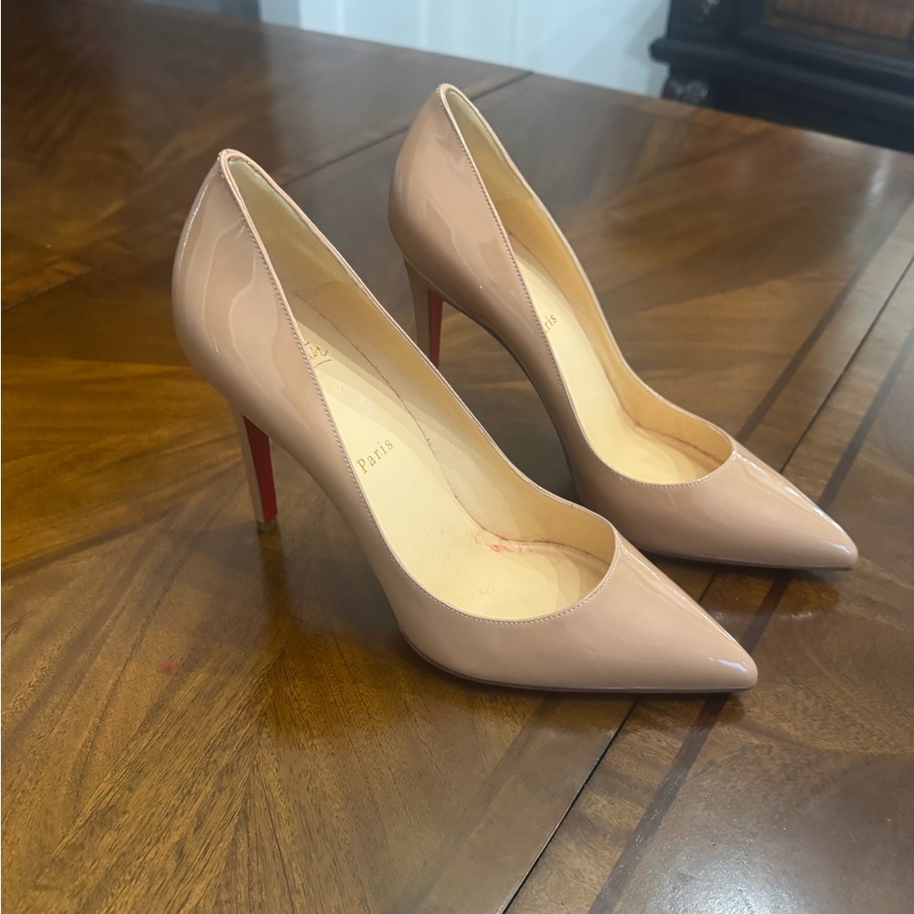 Christian Louboutin Blush Patent Leather Heels - Picture 2 of 9